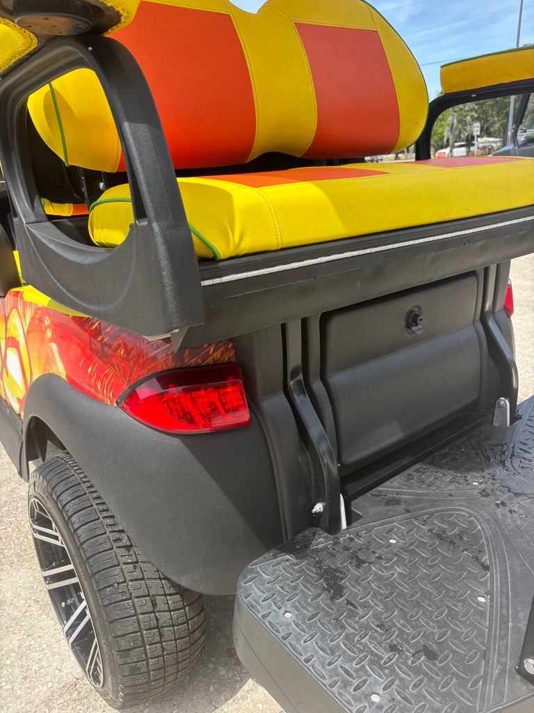 Photo 7 of this CLUB CAR