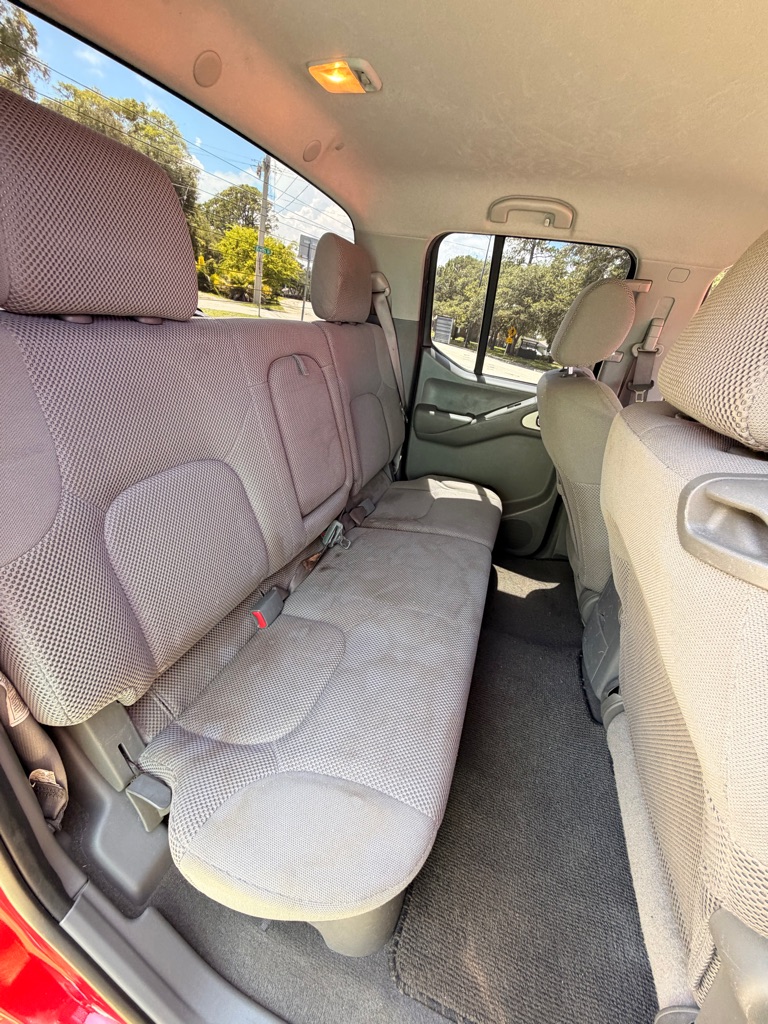 Photo 13 of this NISSAN FRONTIER