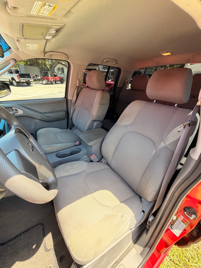 Photo 10 of this NISSAN FRONTIER
