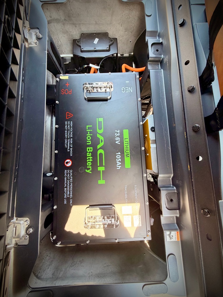 Photo 12 of this DACH APOLLO GEN 2