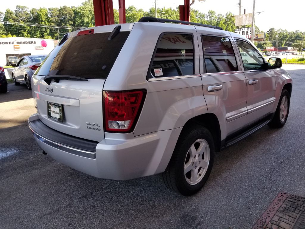 JEEPGRAND CHEROKEE4
