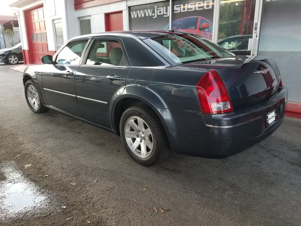 CHRYSLER3003