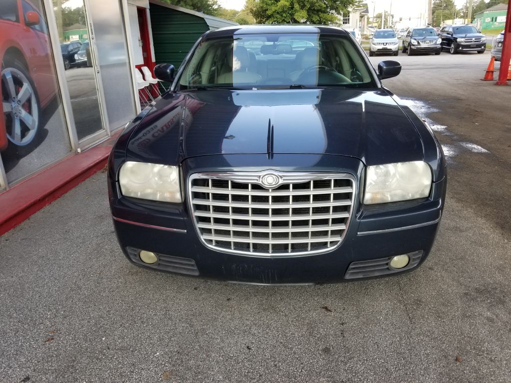 CHRYSLER3007