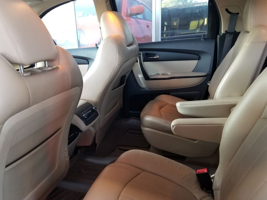 GMCACADIA9