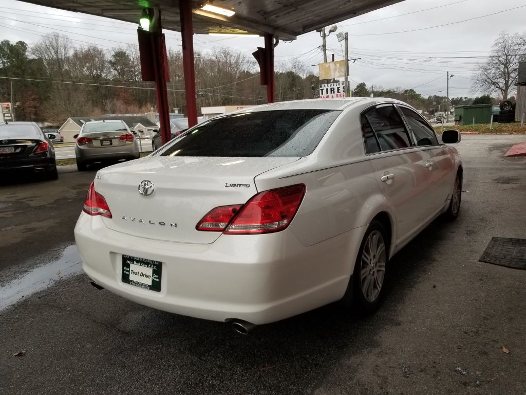 TOYOTAAVALON4