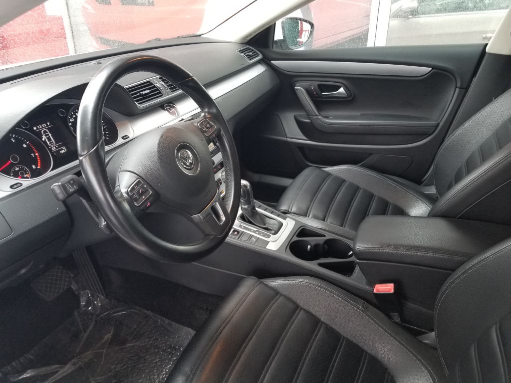 VOLKSWAGENCC8
