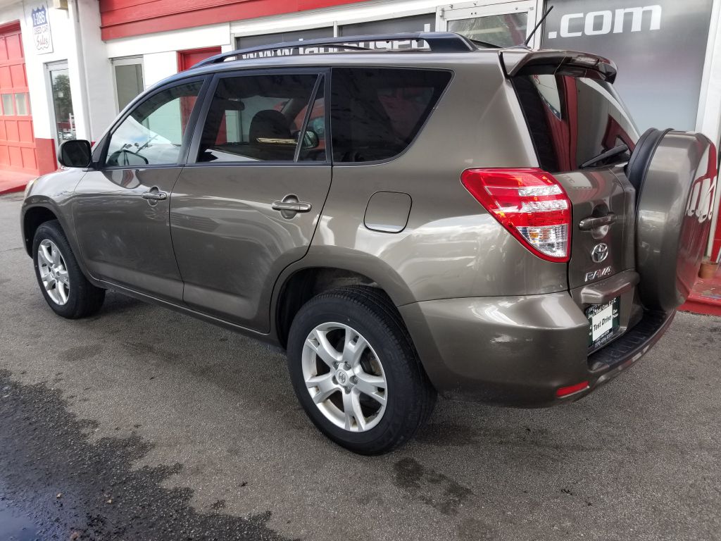 TOYOTARAV43