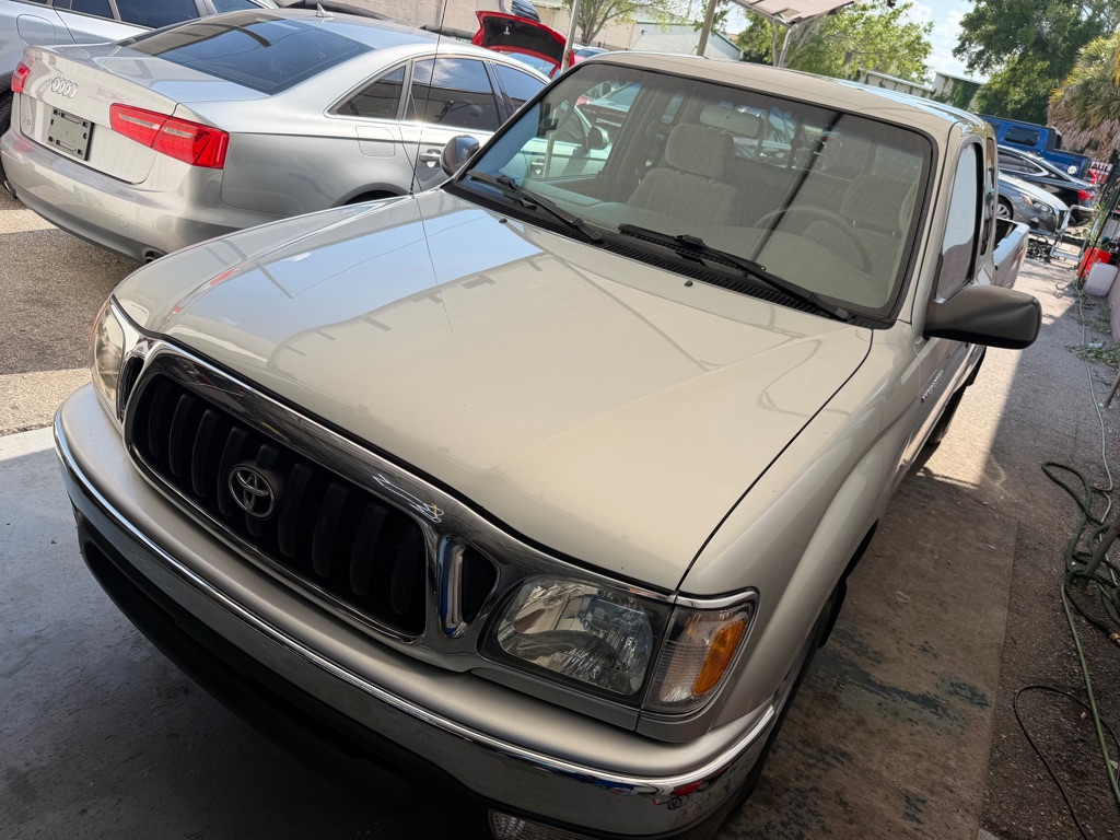 2004 TOYOTA TACOMA