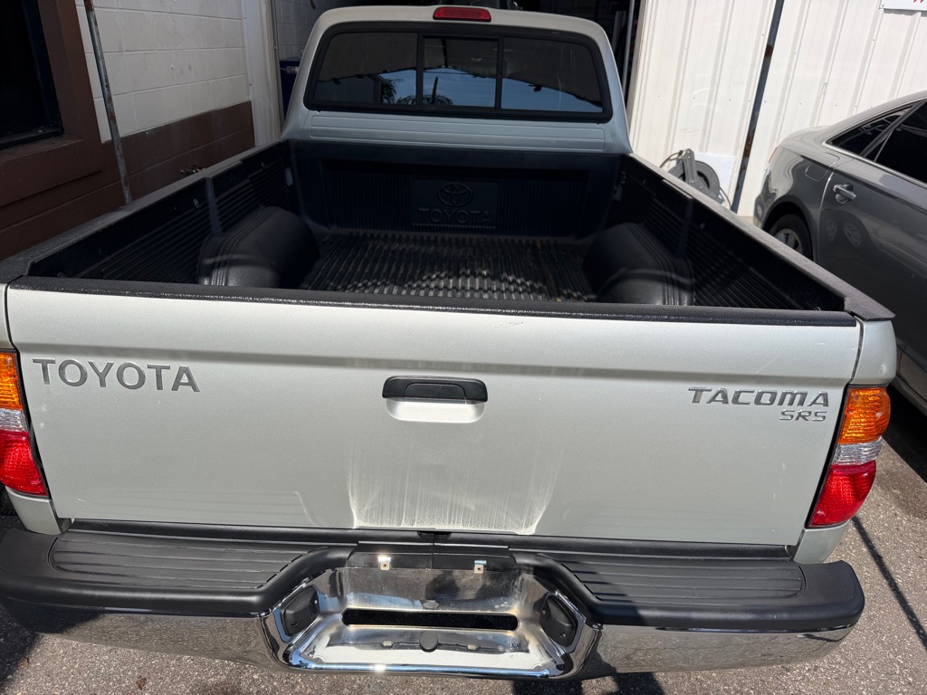 Photo 7 of this TOYOTA TACOMA