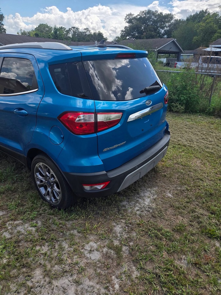 Photo 3 of this FORD ECOSPORT