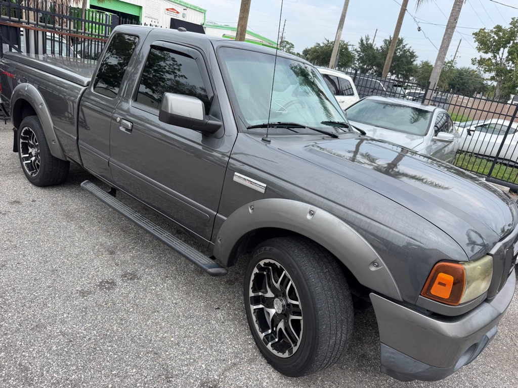 Photo 3 of this FORD RANGER SPORT