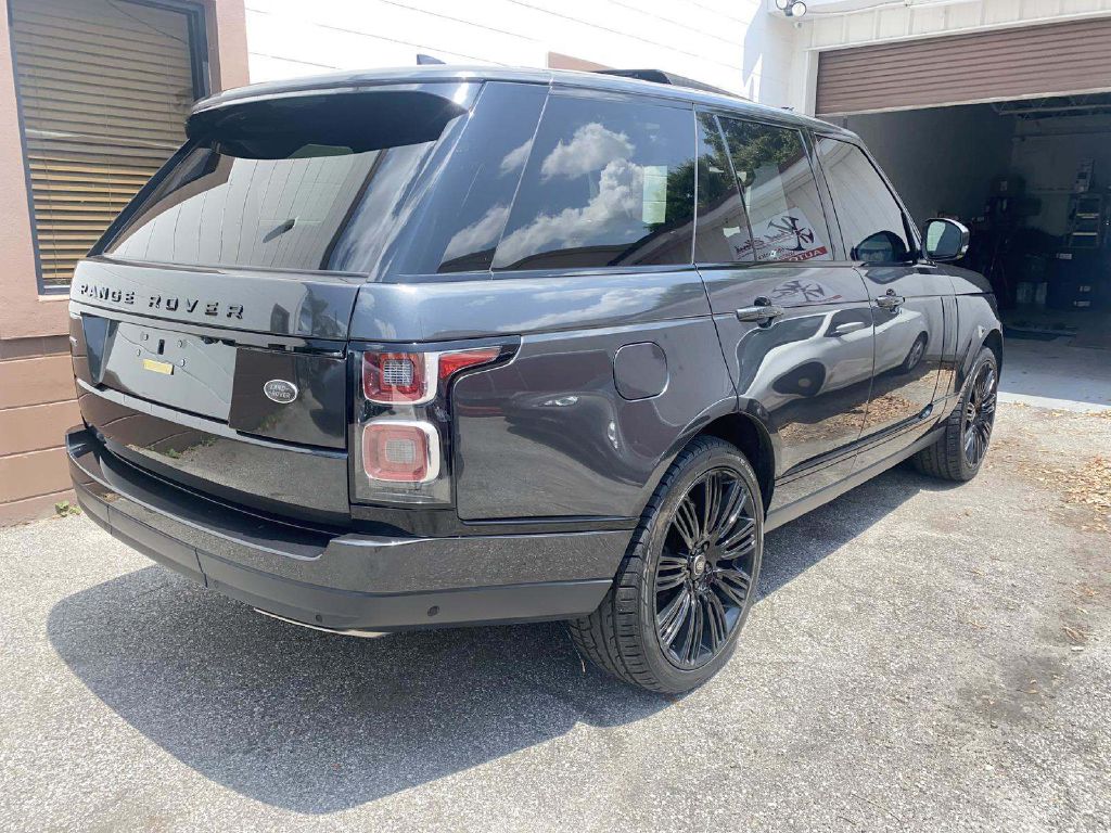 Photo 4 of this LAND ROVER RANGE ROVER