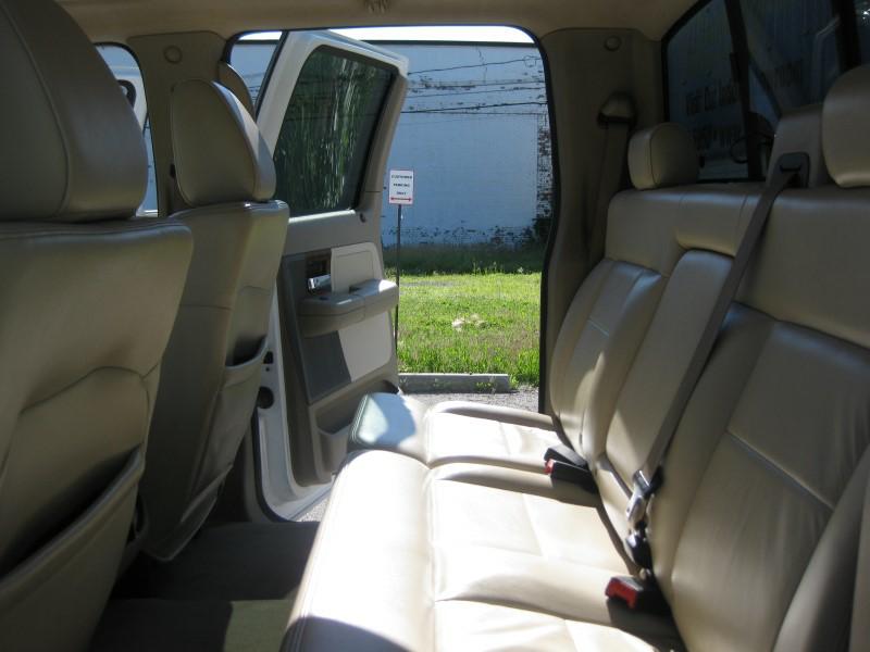Photo 24 of this FORD F-150