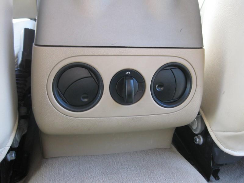 Photo 33 of this FORD F-150