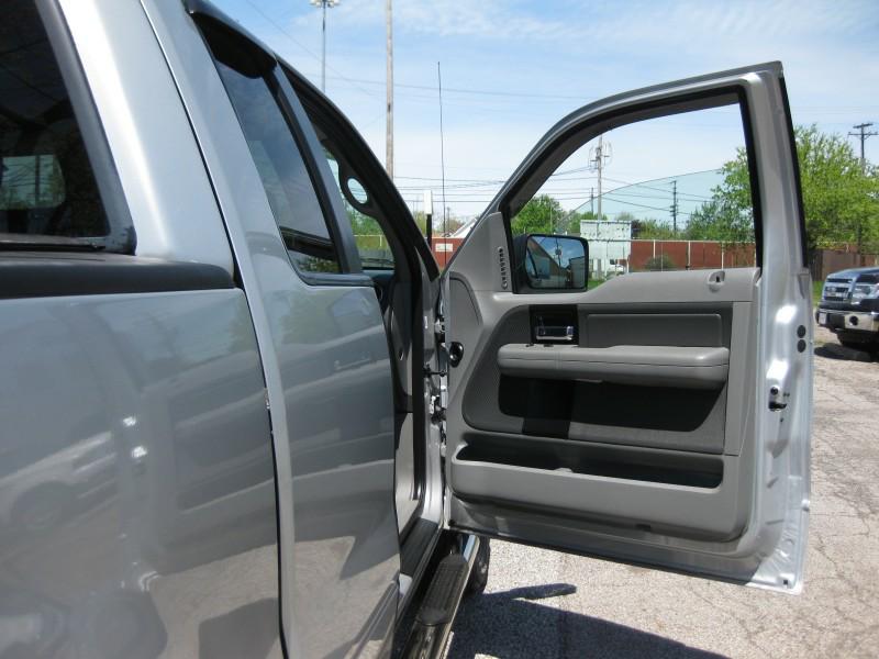 FORD F-150 2005 FORD F-150 1FTRX14W45FA15290