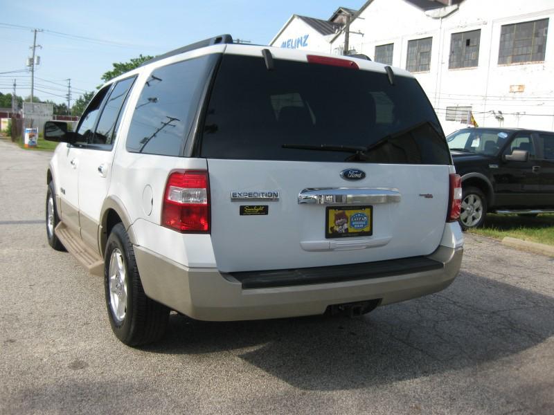 Photo 7 of this FORD EXPEDITION