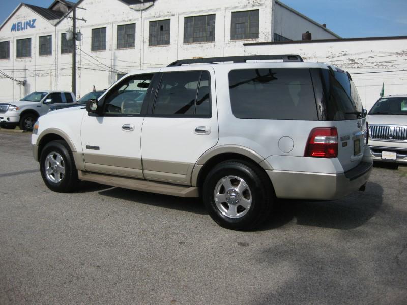 Photo 11 of this FORD EXPEDITION