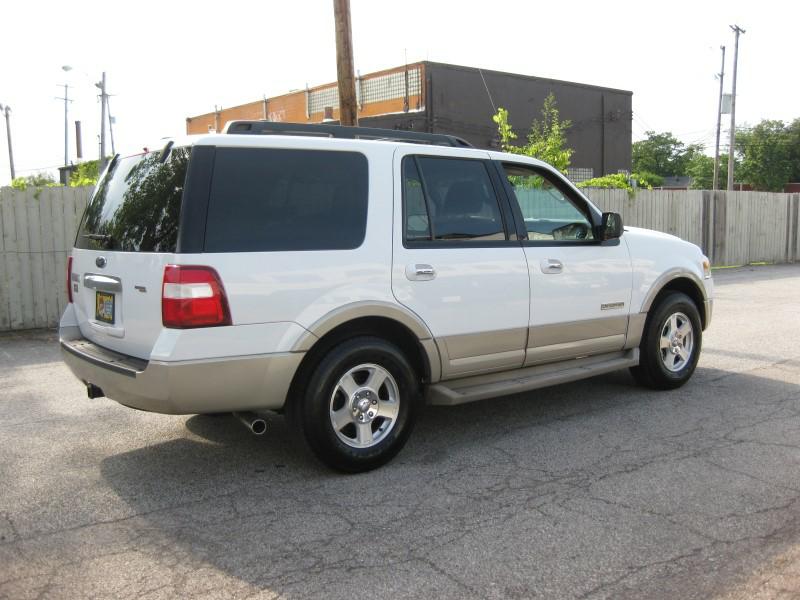 Photo 12 of this FORD EXPEDITION