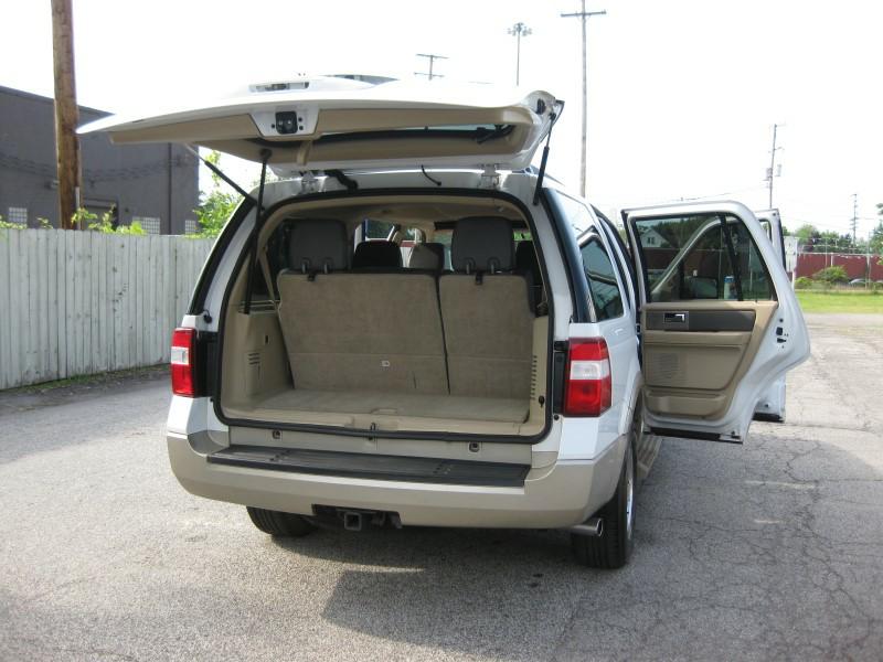 Photo 18 of this FORD EXPEDITION