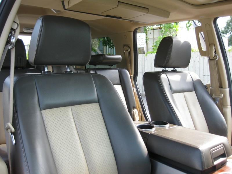 Photo 22 of this FORD EXPEDITION
