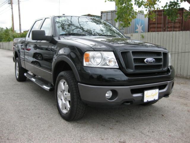 Photo 2 of this FORD F-150