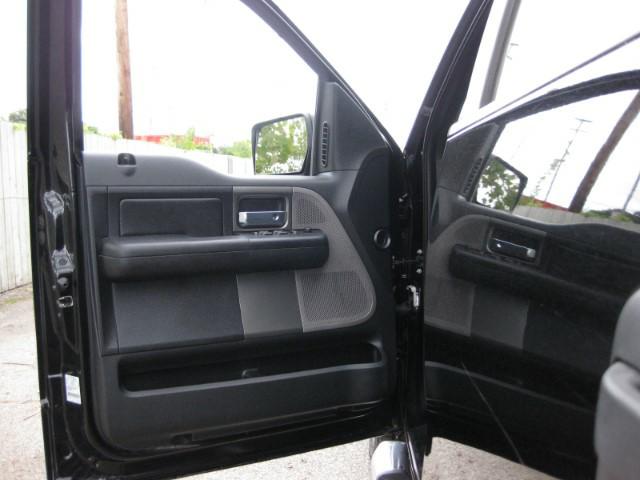 Photo 16 of this FORD F-150