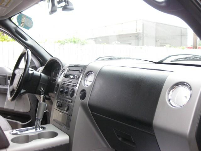 Photo 21 of this FORD F-150