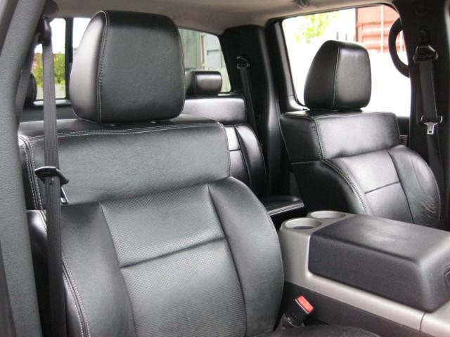 Photo 32 of this FORD F-150