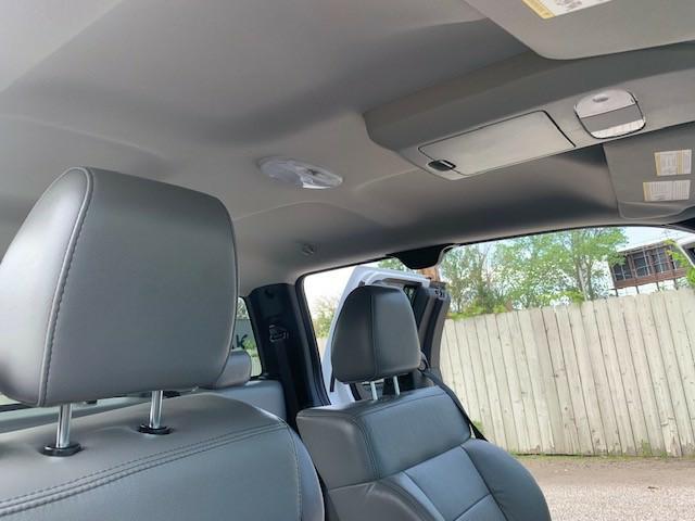 Photo 28 of this FORD F-150