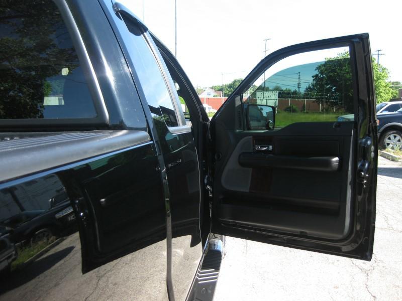 Photo 12 of this FORD F-150