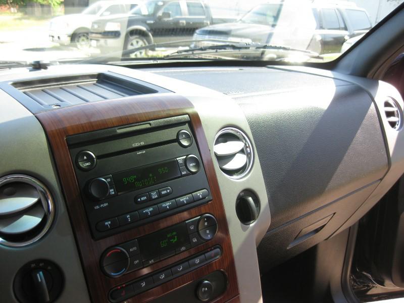 Photo 21 of this FORD F-150