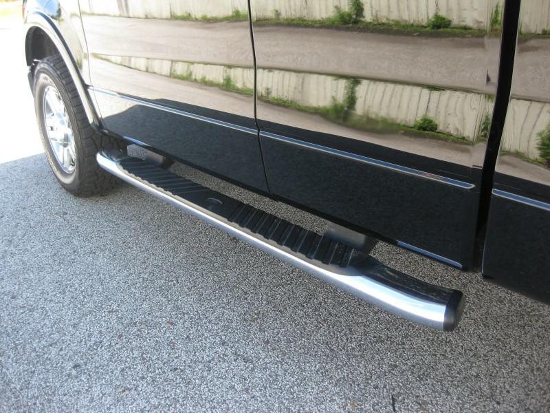 Photo 28 of this FORD F-150