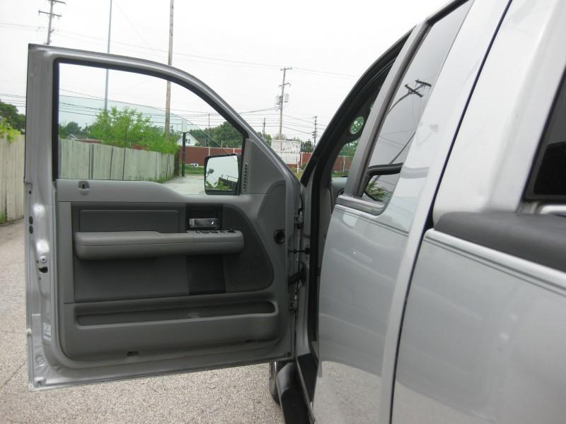Photo 12 of this FORD F-150