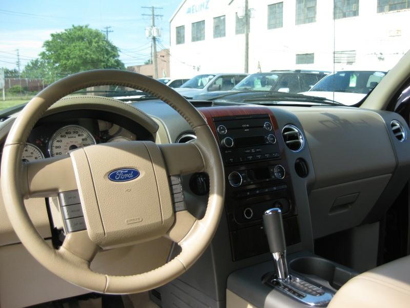 Photo 17 of this FORD F-150