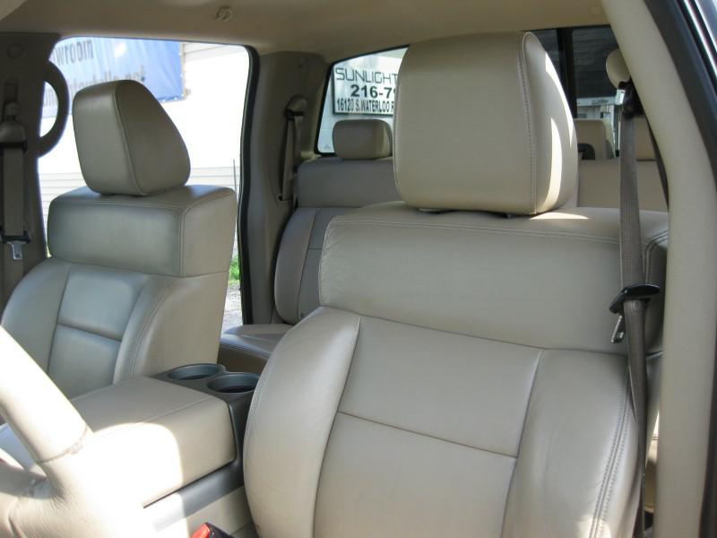 Photo 19 of this FORD F-150