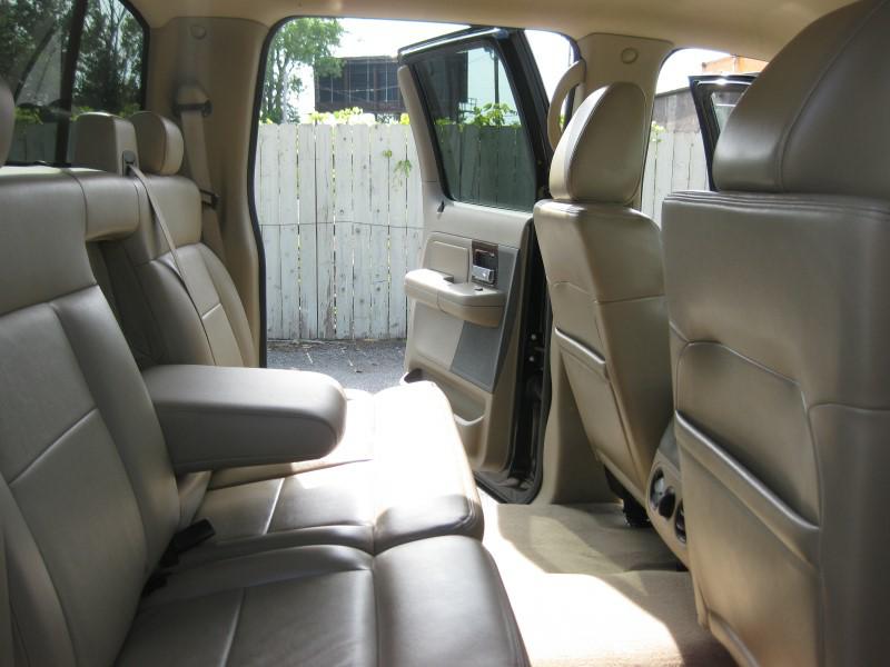 Photo 24 of this FORD F-150