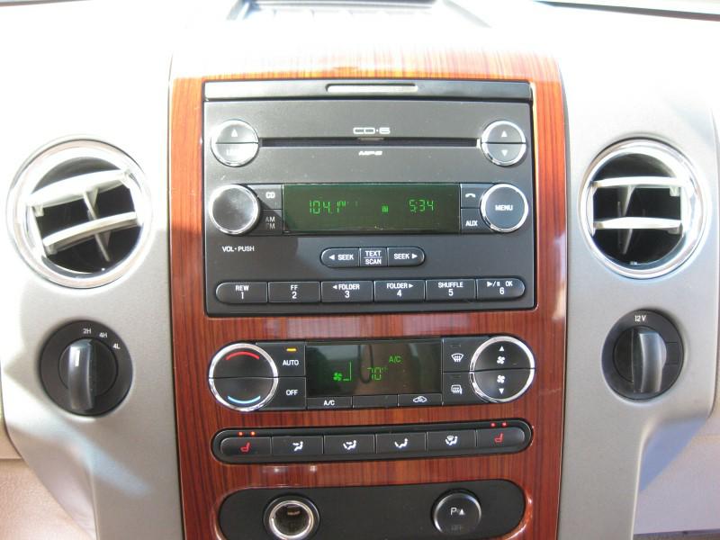 Photo 26 of this FORD F-150