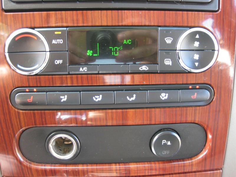 Photo 27 of this FORD F-150