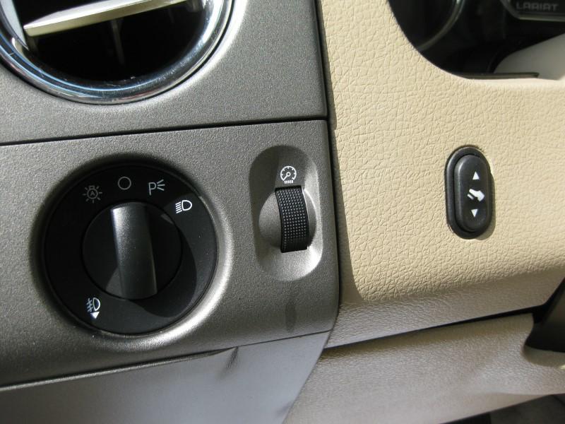 Photo 33 of this FORD F-150