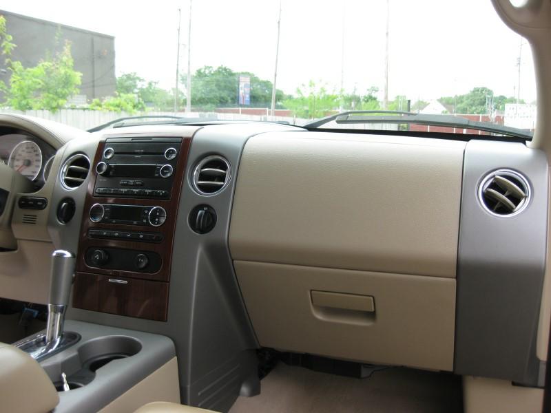 Photo 18 of this FORD F-150