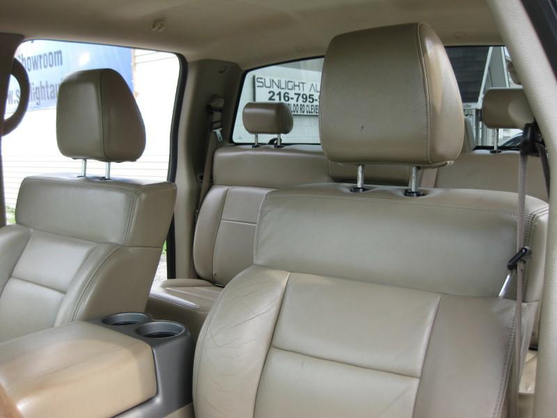Photo 20 of this FORD F-150