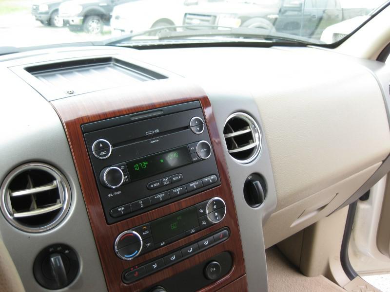 Photo 25 of this FORD F-150