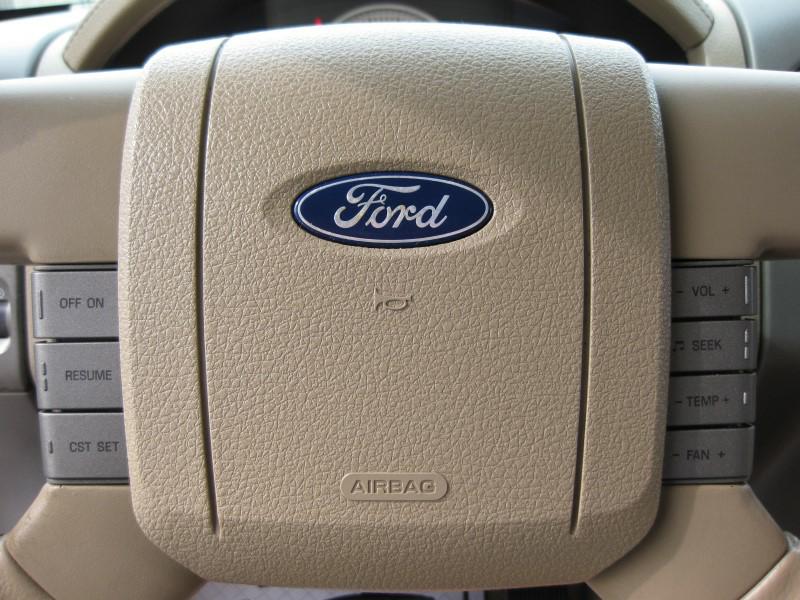Photo 31 of this FORD F-150