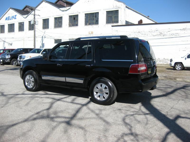 LINCOLN NAVIGATOR 2008 LINCOLN NAVIGATOR 5LMFU28598LJ04256