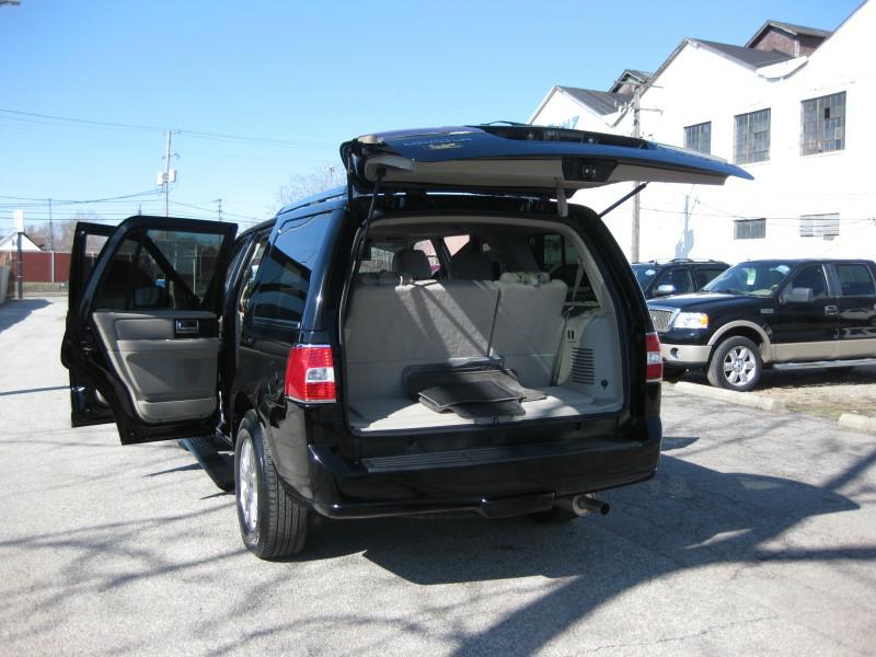 LINCOLN NAVIGATOR 2008 LINCOLN NAVIGATOR 5LMFU28598LJ04256