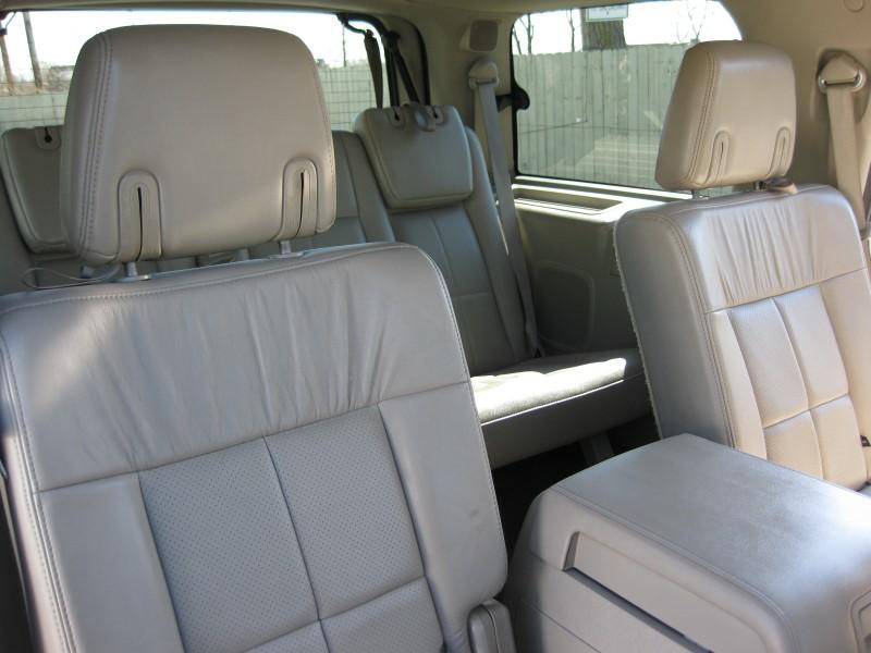 LINCOLN NAVIGATOR 2008 LINCOLN NAVIGATOR 5LMFU28598LJ04256