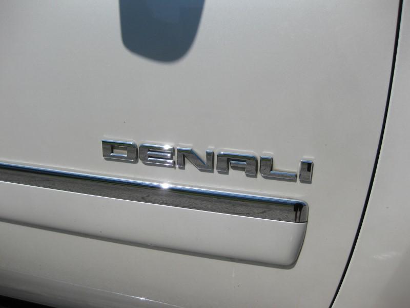 GMC YUKON DENALI 2010 GMC YUKON DENALI 1GKUKEEF6AR228267