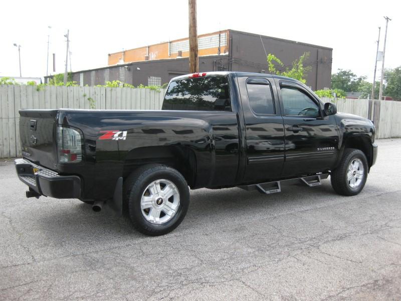 Photo 12 of this CHEVROLET SILVERADO 1500