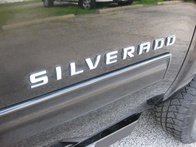 Photo 36 of this CHEVROLET SILVERADO 1500