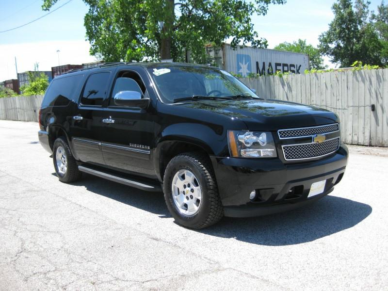 CHEVROLET SUBURBAN 2013 CHEVROLET SUBURBAN 1GNSKJE78DR133967